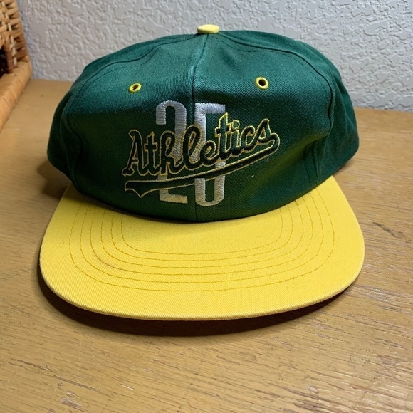 OAKLAND A's 25th Anniversary Green And Yellow Vintage 1992 Snapback Baseball Hat - Picture 1 of 8